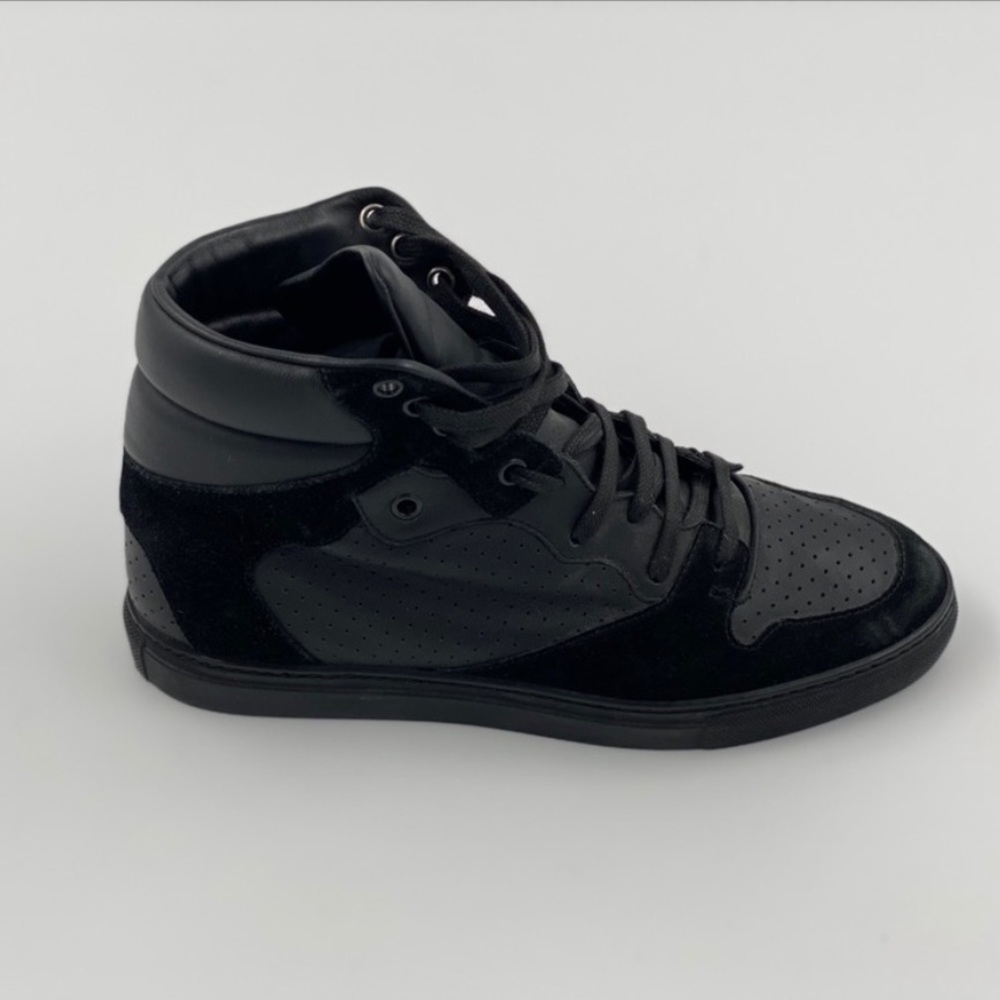 Balenciaga High Top Sneakers